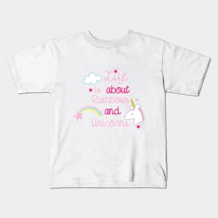 UNICORNS AND RAINBOWS Kids T-Shirt